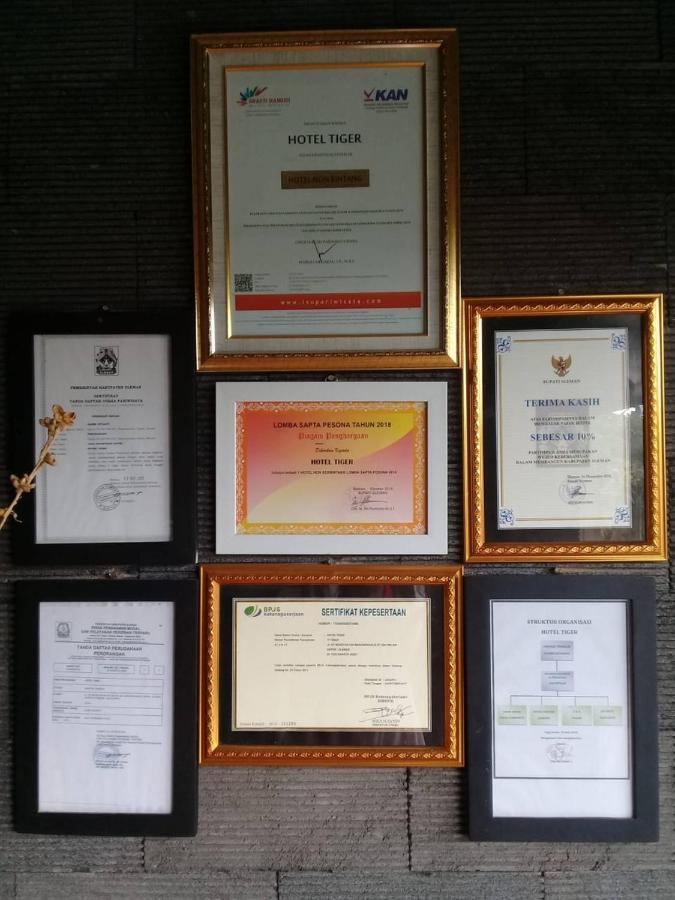 Hotel Tiger Maguwo Luaran gambar